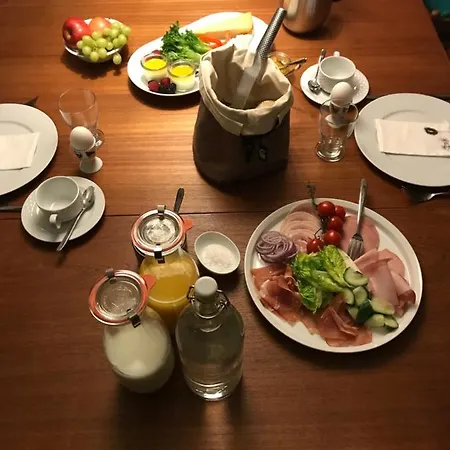 Bed & Breakfast Gammelgard *